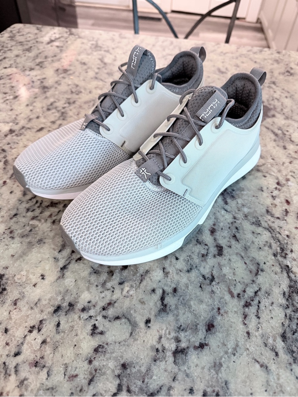 KURU Women's Light Gray Mesh Athletic Sneakers